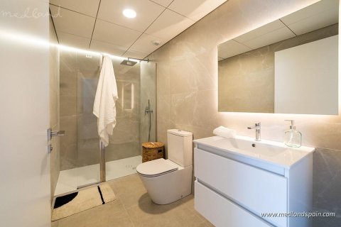 Huoneisto myytävänä Gran Alacant, Alicante, Espanja, 3 makuuhuonetta, 97 m2 No. 138588 - kuva 9
