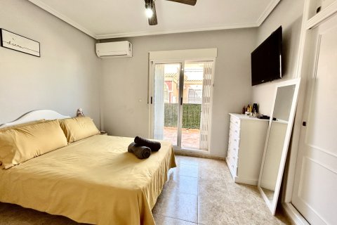 Villetta a schiera in vendita a La Zenia, Alicante, Spagna 3 camere da letto, 86 mq. N° 195691 - foto 13