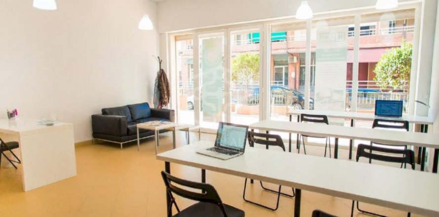 Komerciāls īpašums Lloret de Mar, Girona, Spānijā 80 m2 Nr. 183247