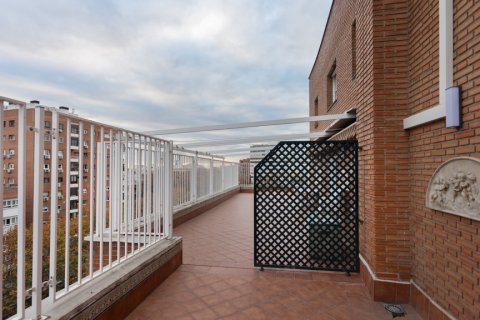 Appartamento in vendita Madrid, Spagna 1 camera da letto, 180 mq. N° 107250 - foto 10