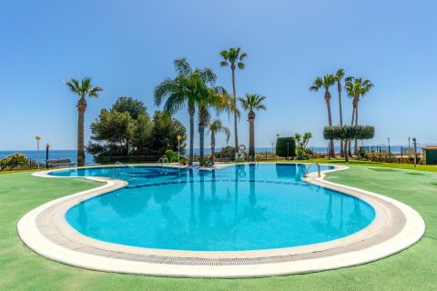 Продажа квартиры в Дехеса де Кампоамор, Аликанте, Испания 2 спальни, 78м2 №119746 - фото 22