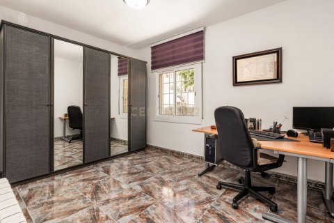 Продажа дома в Абрера, Барселона, Испания 5 спален, 275м2 №168507 - фото 29