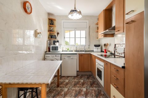Продажа дома в Абрера, Барселона, Испания 5 спален, 275м2 №168507 - фото 11
