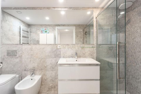 Apartment à vendre à Esplugues de Llobregat, Barcelona, Espagne, 2 chambres, 140 m2 No. 168511 - photo 20