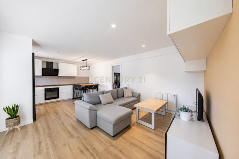 Продажа дома в Сан-Кугат-дель-Вальес, Барселона, Испания 2 спальни, 88м2 №168508 - фото 3
