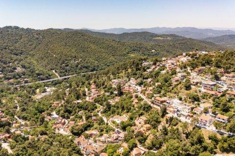 Продажа дома в Сан-Кугат-дель-Вальес, Барселона, Испания 2 спальни, 88м2 №168508 - фото 24