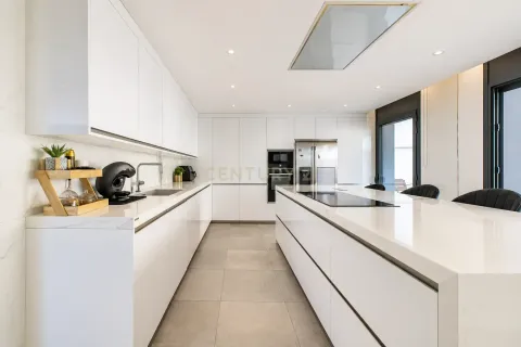 Продажа дома в Санта-Колома-де-Граменет, Барселона, Испания 5 спален, 694м2 №168506 - фото 7