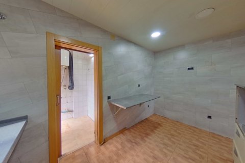Apartment à vendre à Montcada i Reixac, Barcelona, Espagne, 3 chambres, 113 m2 No. 168510 - photo 4