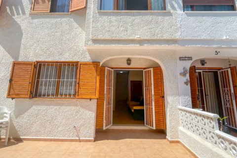 Townhouse for sale in Alicante, Spain 3 bedrooms, 68 sq.m. No. 190109 - photo 23