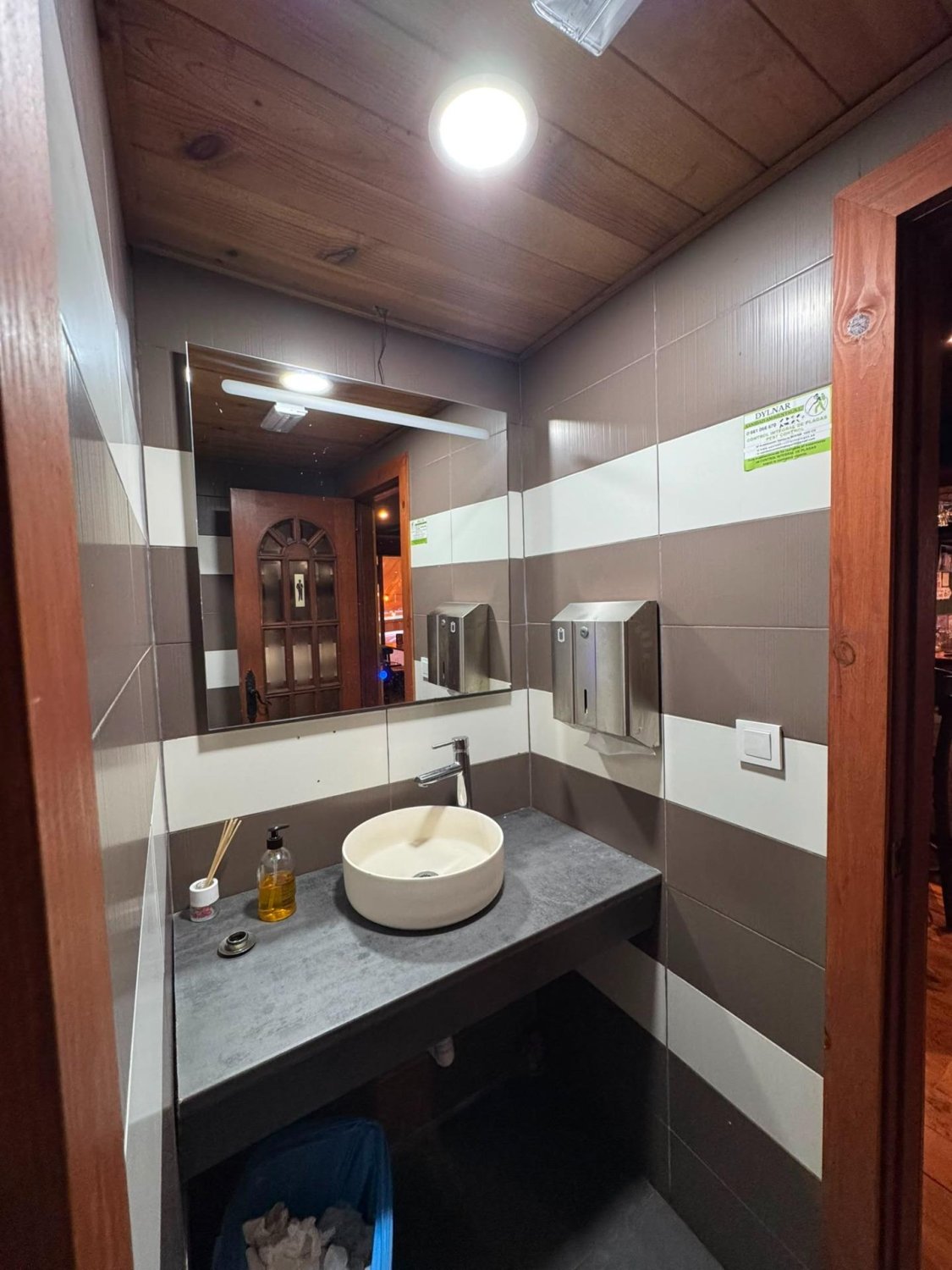 Gewerbeimmobilien in Torrevieja, Alicante, Spanien 145 m2 Nr. 179301
