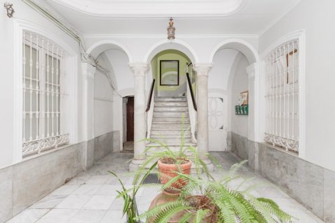 Lägenhet till salu i Cadiz, Spanien 5 sovrum, 212 kvm. Nr. 179302 - foto 23