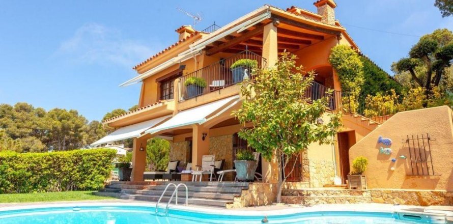 Сasa en Tamariu, Gerona, España 5 dormitorios, No. 141327