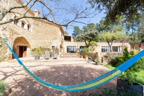 Сasa en venta en Vullpellac, Gerona, España 7 dormitorios, No. 141326 - foto 1