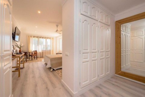 Продажа дома в Калелья-де-Палафружель, Герона, Испания 5 спален, №141325 - фото 13