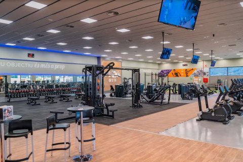 Propiedad comercial en venta en Barcelona, España 1 m2 No. 141328 - foto 1