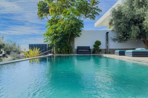 Villa a Finestrat, Alicante, Spagna 5 camere da letto, 499 mq. N° 168707