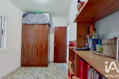 Продажа квартиры в Виладеканс, Барселона, Испания 4 спальни, 87м2 №187925 - фото 14
