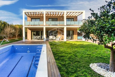 Villa zum Verkauf Gava, Barcelona, Spanien 6 Schlafzimmer, 400 m2 Nr. 138835 - Foto 1