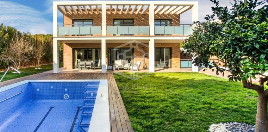 Villa Gava, Barcelona, Spanien 6 Schlafzimmer, 400 m2 Nr. 138835