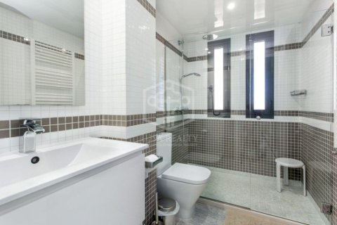 Villa zum Verkauf Gava, Barcelona, Spanien 6 Schlafzimmer, 400 m2 Nr. 138835 - Foto 22
