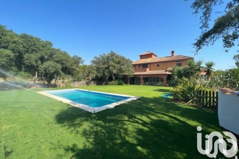 Продажа дома в Лепе, Уэльва, Испания 8 спален, 296м2 №153196 - фото 2