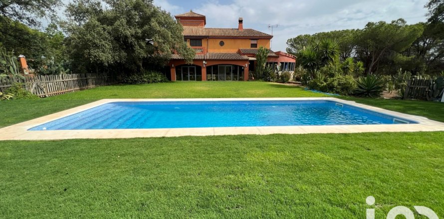 Дом в Лепе, Уэльва, Испания 8 спален, 296м2 №153196