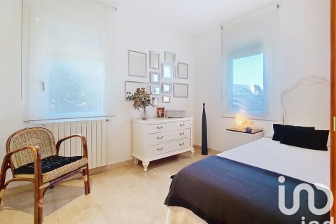 Продажа дома в Ла Бисбаль Д'Эмпорда, Герона, Испания 3 спальни, 269м2 №153195 - фото 18