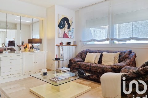 Продажа дома в Ла Бисбаль Д'Эмпорда, Герона, Испания 3 спальни, 269м2 №153195 - фото 3