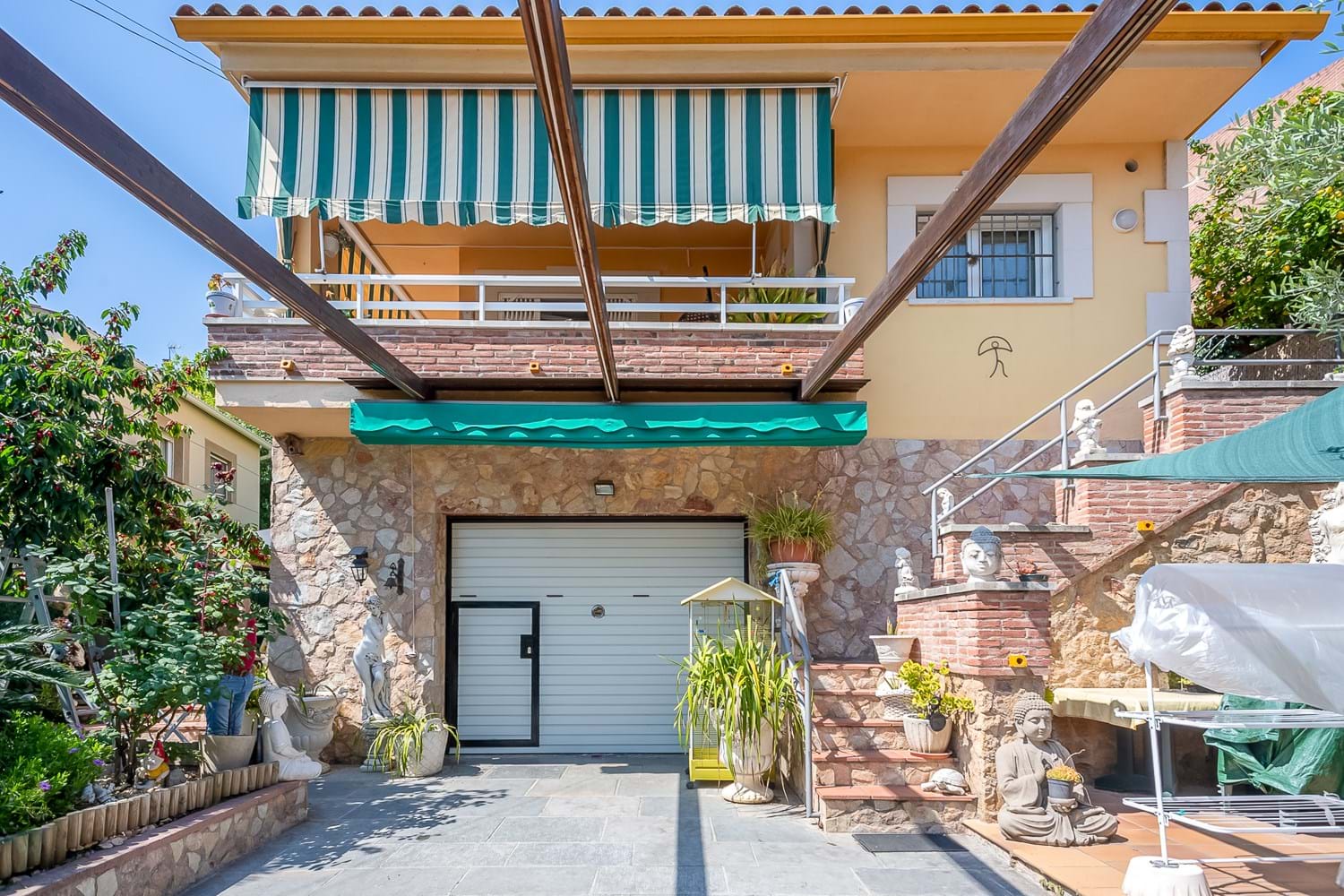 House in Lloret de Mar, Girona, Spain 5 rooms, 253 sq.m. No. 143867