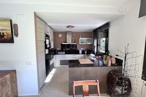 Talo myytävänä Begur, Girona, Espanja, 4 huonetta, 264 m2 No. 143866 - kuva 5