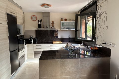 Dom w Begur, Girona, Hiszpania 4 pokoje, 264 mkw. nr 143866 – zdjęcie 1