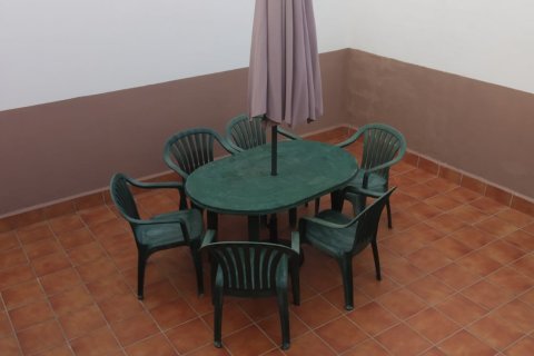 Сasa en venta en Córdoba, España 3 dormitorios, 141 m2 No. 187910 - foto 3