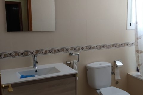 Сasa en venta en Córdoba, España 3 dormitorios, 141 m2 No. 187910 - foto 13