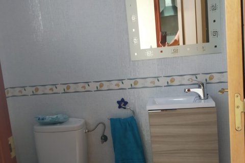 Сasa en venta en Córdoba, España 3 dormitorios, 141 m2 No. 187910 - foto 9