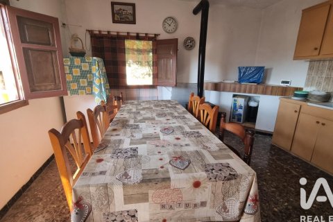 Продажа земельного участка в Виланова-и-ла-Желтру, Барселона, Испания 170м2 №187909 - фото 9