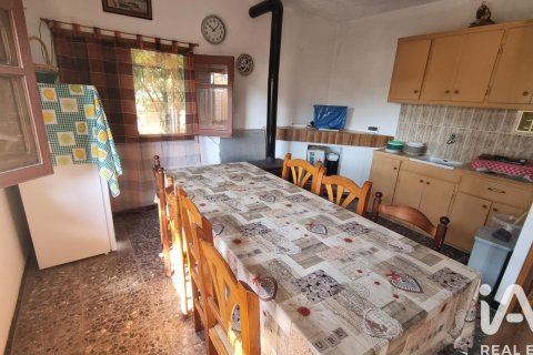 Продажа земельного участка в Виланова-и-ла-Желтру, Барселона, Испания 170м2 №187909 - фото 8