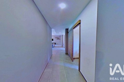 Продажа квартиры в Аликанте, Испания 3 спальни, 108м2 №187915 - фото 8