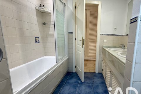 Продажа квартиры в Михас, Малага, Испания 3 спальни, 99.62м2 №187913 - фото 26