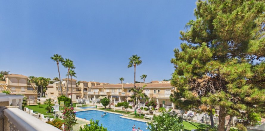 Townhouse in Los Alcazares, Murcia, Spain 3 bedrooms, No. 192056