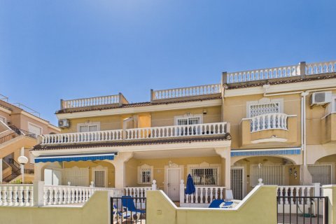 Townhouse for sale in Los Alcazares, Murcia, Spain 3 bedrooms, No. 192056 - photo 5