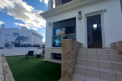 Townhouse for sale Ciudad Quesada, Alicante, Spain 4 bedrooms, 150 sq.m. No. 114848 - photo 4