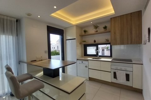 Townhouse for sale Ciudad Quesada, Alicante, Spain 4 bedrooms, 150 sq.m. No. 114848 - photo 10