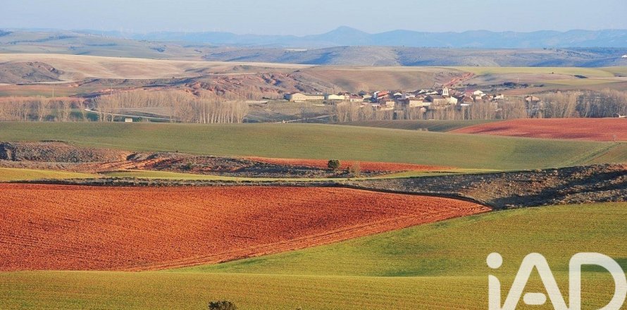 Liikekiinteistö Soria, Espanja No. 152639