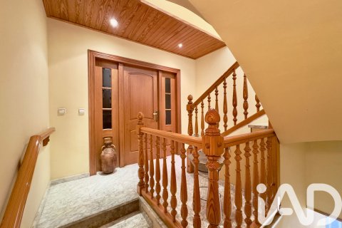 Māja Vinaros, Castellon, Spānijā 4 istabas, 283 m2 Nr. 152640