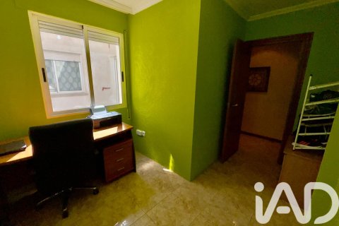 Dom w Vinaros, Castellon, Hiszpania 4 sypialnie, 283 mkw. nr 152640 – zdjęcie 21