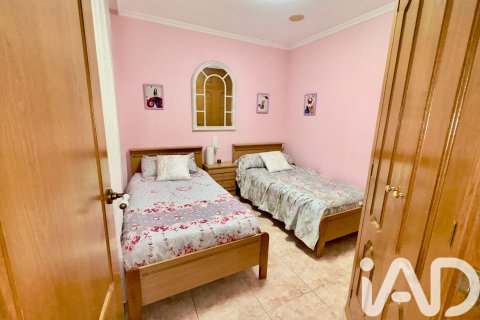 Dom w Vinaros, Castellon, Hiszpania 4 sypialnie, 283 mkw. nr 152640 – zdjęcie 20