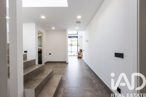 Māja pārdošanā Sentmenat, Barcelona, Spānijā 3 istabas, 214.9 m2 Nr. 152641 - attēls 4