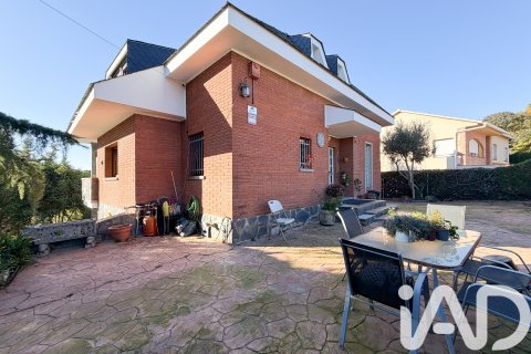 Casa in vendita a Sant Pere de Vilamajor, Barcelona, Spagna 4 camere da letto, 227 mq. N° 152642 - foto 3