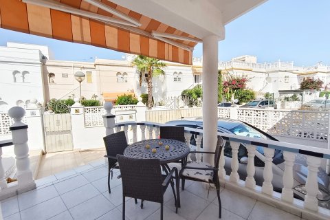 Huvila myytävänä San Miguel de Salinas, Alicante, Espanja, 2 makuuhuonetta, 75 m2 No. 194244 - kuva 15