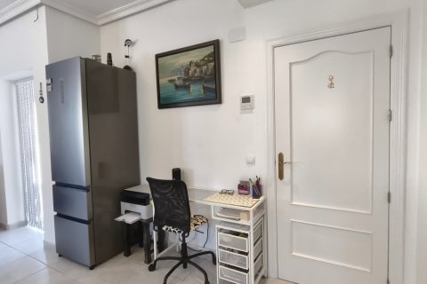 Huvila myytävänä San Miguel de Salinas, Alicante, Espanja, 2 makuuhuonetta, 75 m2 No. 194244 - kuva 23
